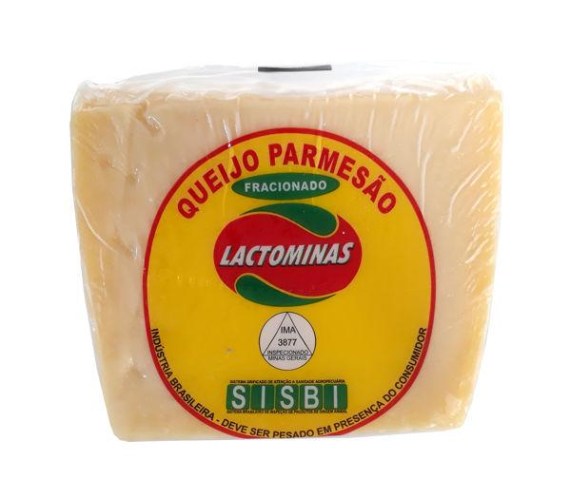Queijo Parmesão Lactominas Fracionado (Aprox. 0,900kg.)